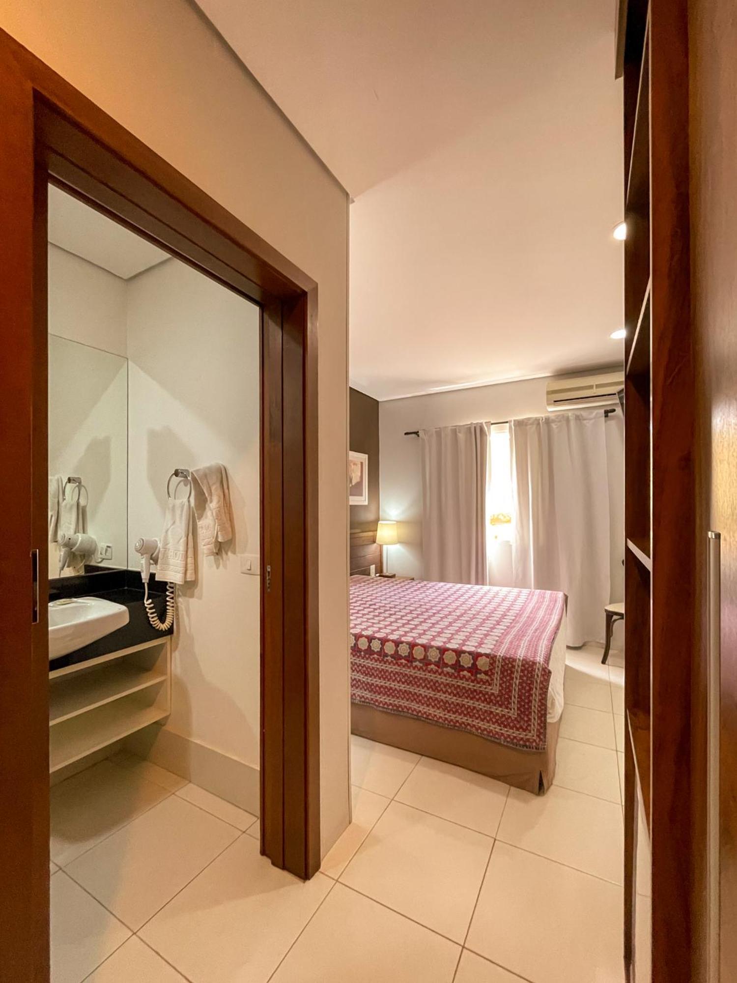 Taj Hotel Três Lagoas Eksteriør billede